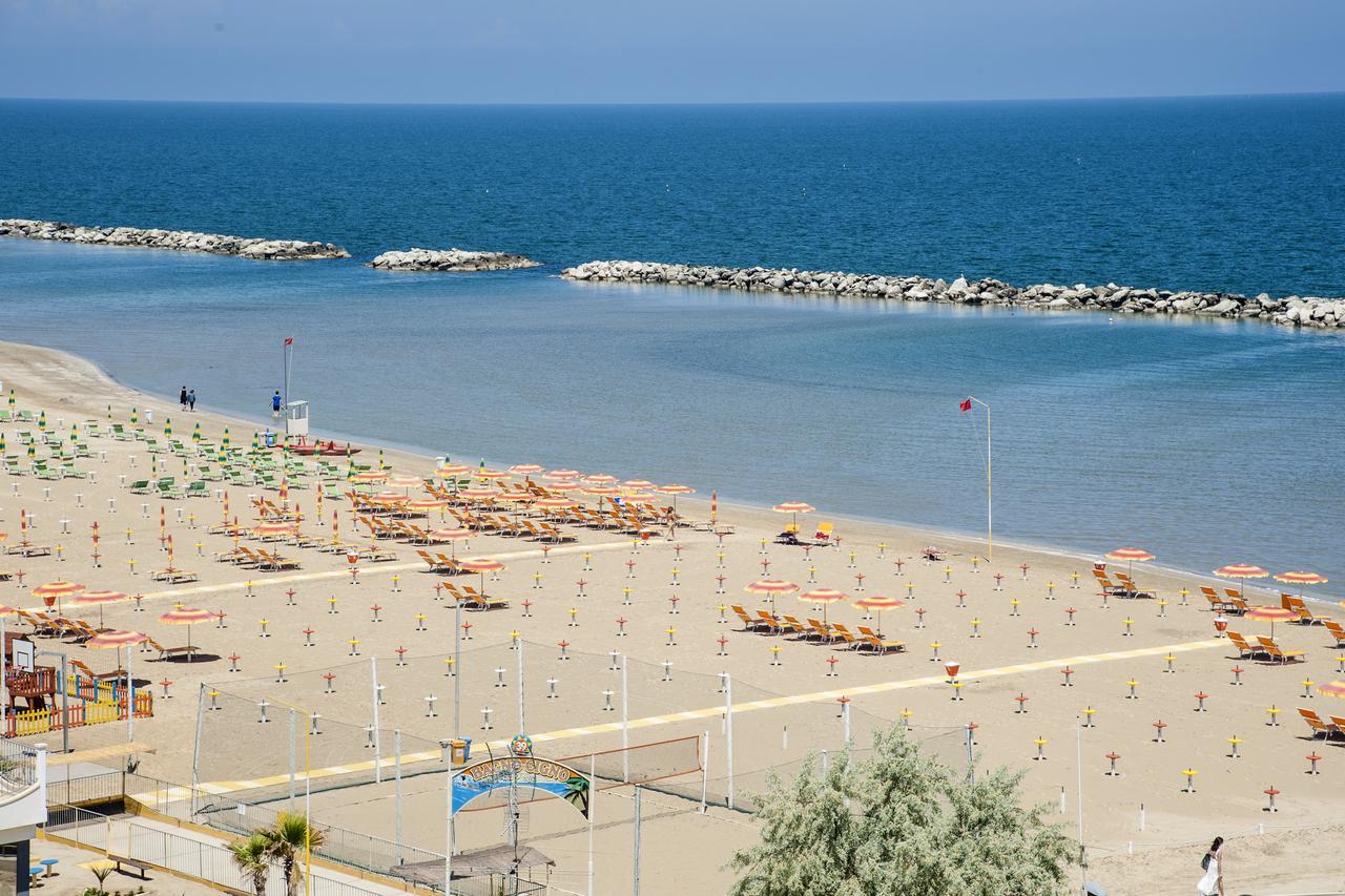 Hotel Mirabel Rimini Eksteriør bilde
